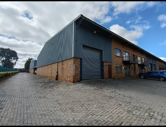 INDUSTRIAL PROPERTY TO RENT IN STORMILL